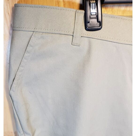 Share Dickies Women’s Sz 24 Regular Work Pants Beige Straight Leg NWT - Picture 2 of 11